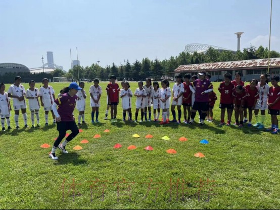 中国足协女足青少年“菁英启航”训练营（山东站）暨山东省足球后备人才“选星计划”开营